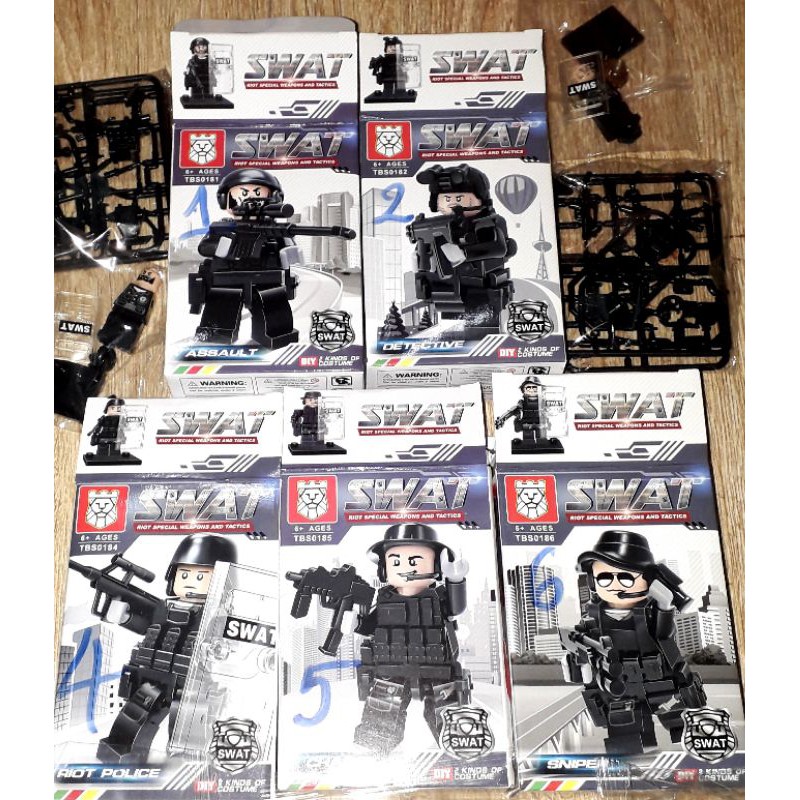 Lắp ráp 1 hộp Lego_SWat 018 bằng nhựa