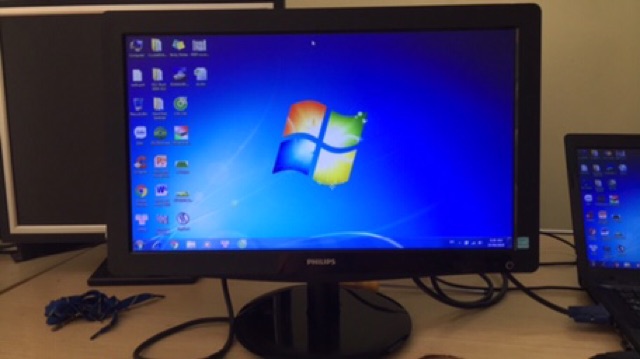 Màn hình philip 19in công nghệ led cũ | BigBuy360 - bigbuy360.vn