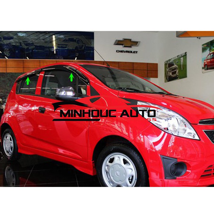 Vè Che Mưa Nhựa Đen Chevrolet Spark