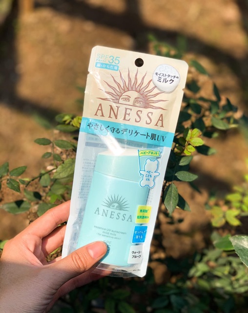 Sữa Chống Nắng Anessa Cho Da Nhạy Cảm UV SPF50+/PA++++ Mild Milk 60ml