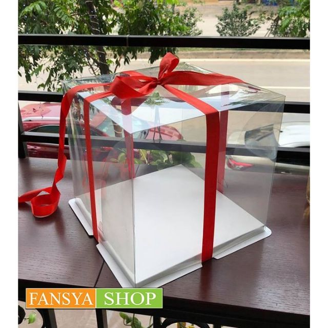 10 Hộp bánh sinh nhật bằng nhựa trong suốt size 28 cao 24,5cm