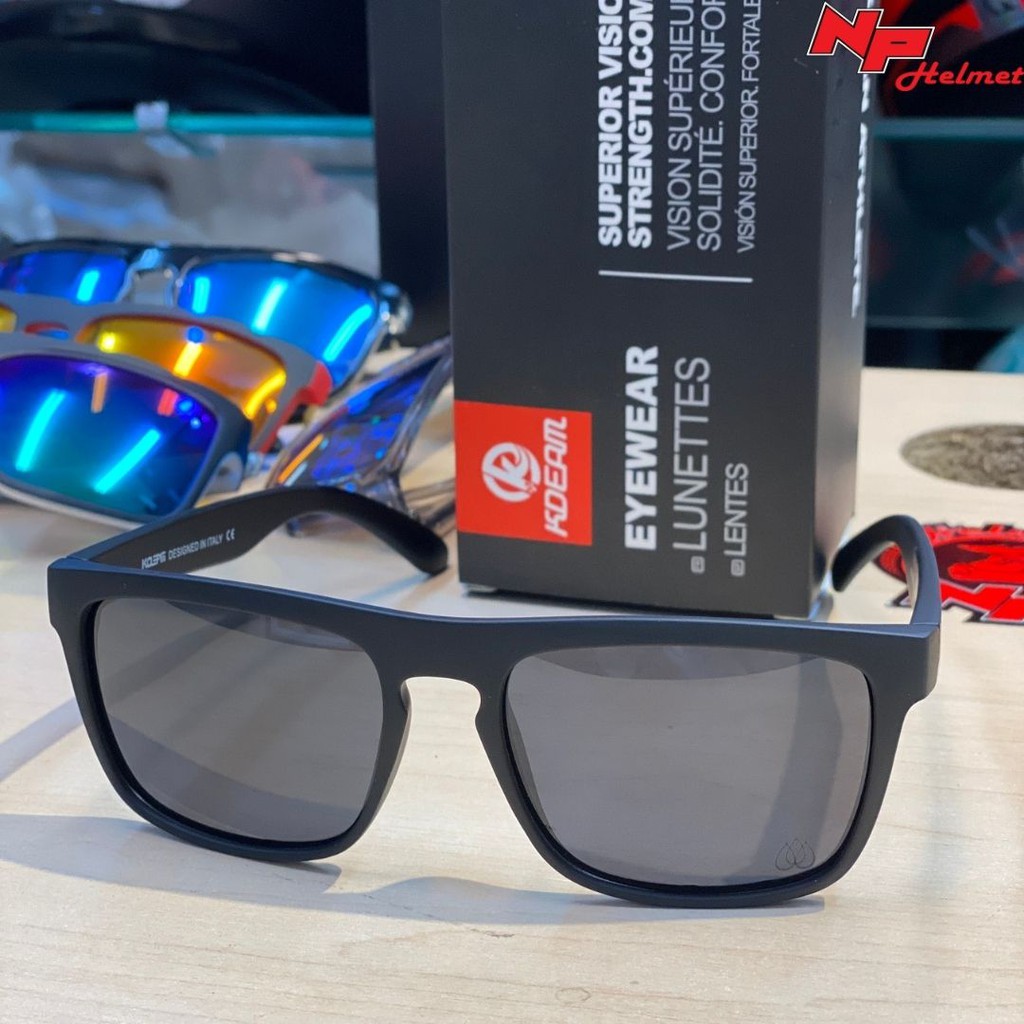 KÍNH MÁT THỂ THAO KDEAM