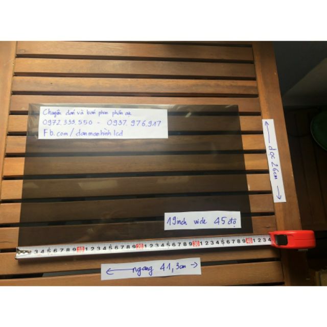phim phân cực 18.5 in 19 in wide (chữ nhật) dùng để dán màn hình LCD, tivi, laptop tặng dao,khăn lau,hướng dẫn dán