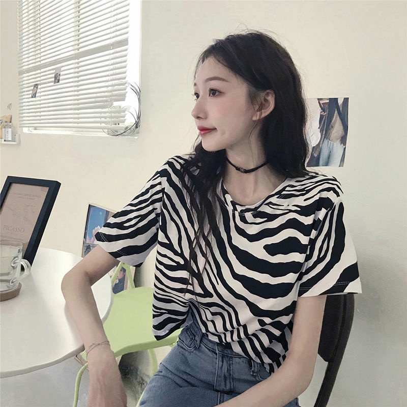 Áo Thun Ngắn Tay Dáng Rộng Họa Tiết Ngựa Vằn Cá Tính Theo Phong Cách Mùa Hè Dành Cho Nữ