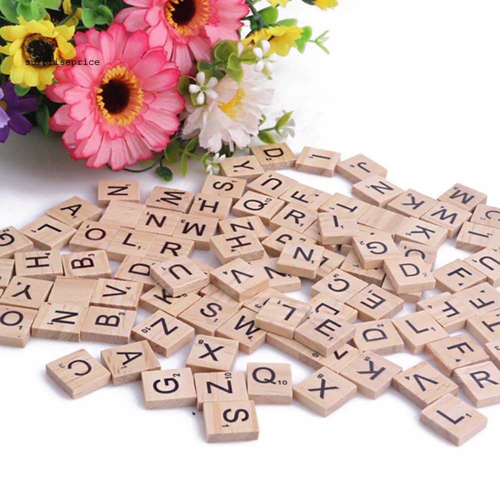 Set 100 nút gỗ kiểu chữ cái và trái tim để trang trí tiện lợi