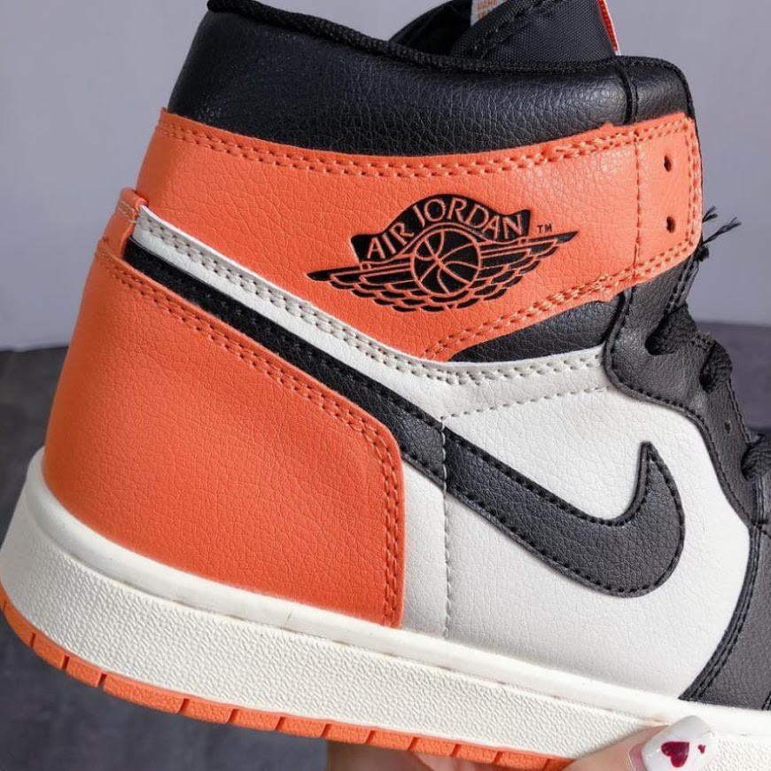 ⚡️𝕋ổ𝕟𝕘 𝕂𝕙𝕠⚡️ Giày thể thao sneaker Jordan 1 đen cam cao cổ nam nữ full box | BigBuy360 - bigbuy360.vn