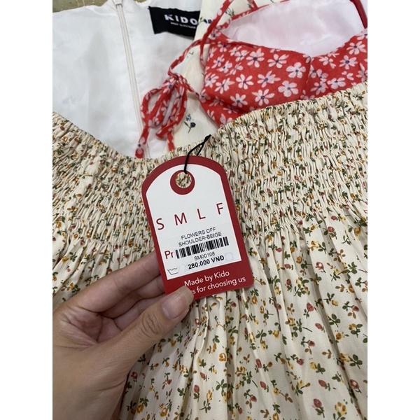 Áo bẹt vai hoa kido newtag