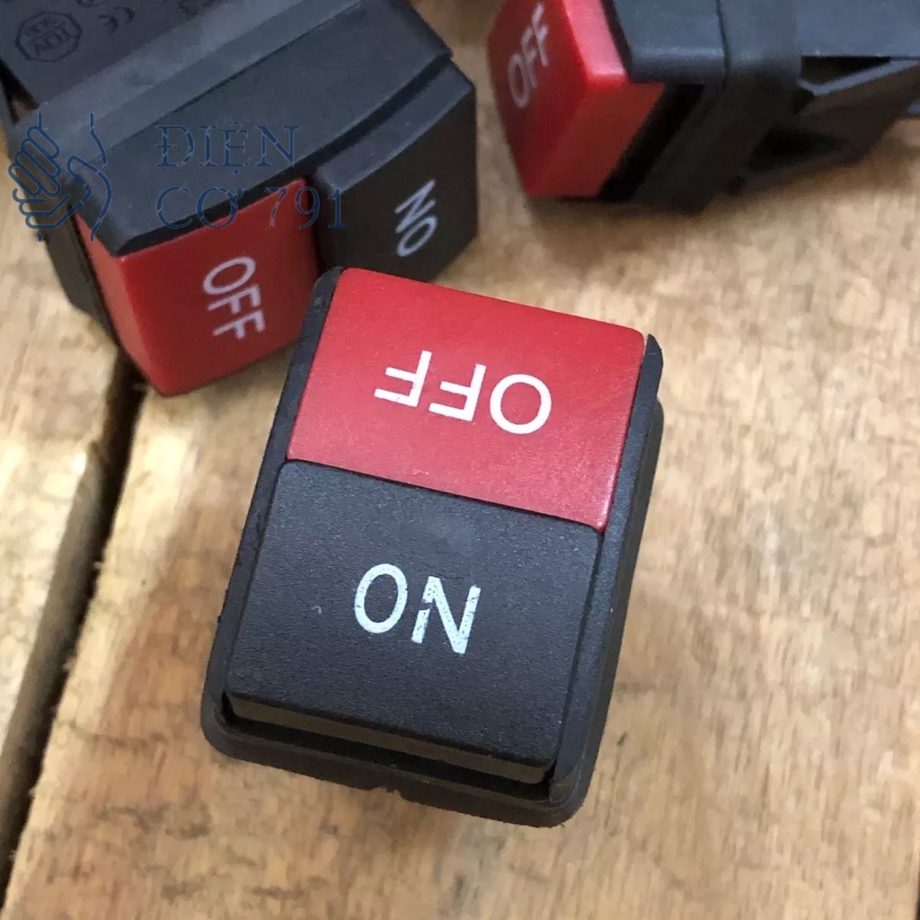 Công tắc máy rửa xe ON/OFF dùng được cho máy xịt cao áp và máy gia đình hàng tốt