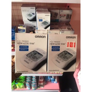Máy đo huyết áp Omron HEM-6230
