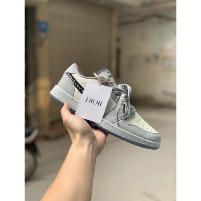 [Chuẩn 1 1] Giày Thể Thao Nam Nữ 𝐀𝐈𝐑 𝐉𝐎𝐑𝐃𝐀𝐍 Dior Thấ Cổ hàng cao cấp siêu rẻ FULL BOX BILL | BigBuy360 - bigbuy360.vn