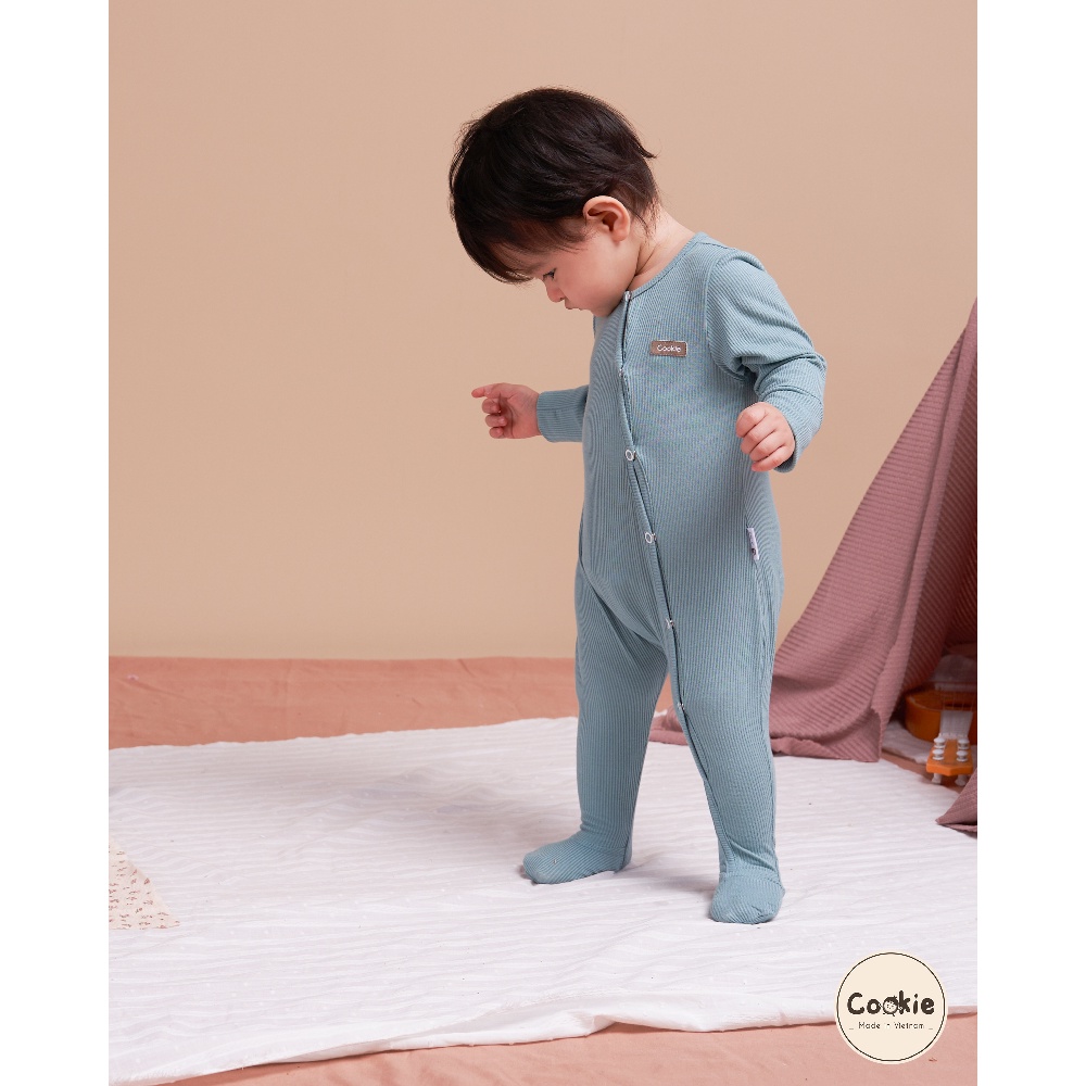 Bộ Bodysuit Dài Tay Cài Chéo Liền Tất Cho Bé Từ Sơ Sinh Đến 12 Tháng