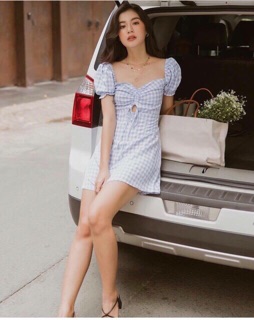 Đầm caro nhún ngực