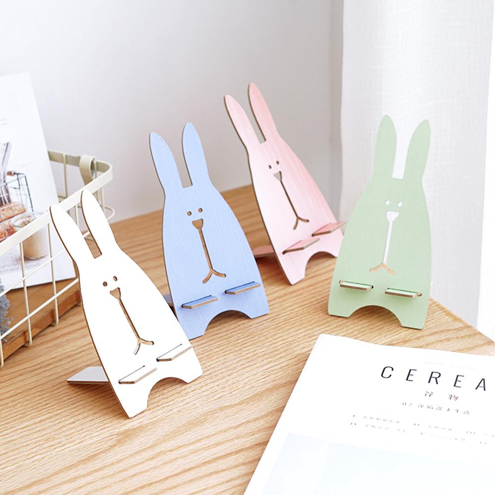 Giá đỡ điện thoại bằng gỗ DIY