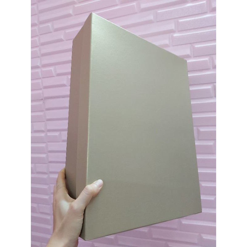 HỘP QUÀ CHỮ NHẬT TO 30X40X10CM