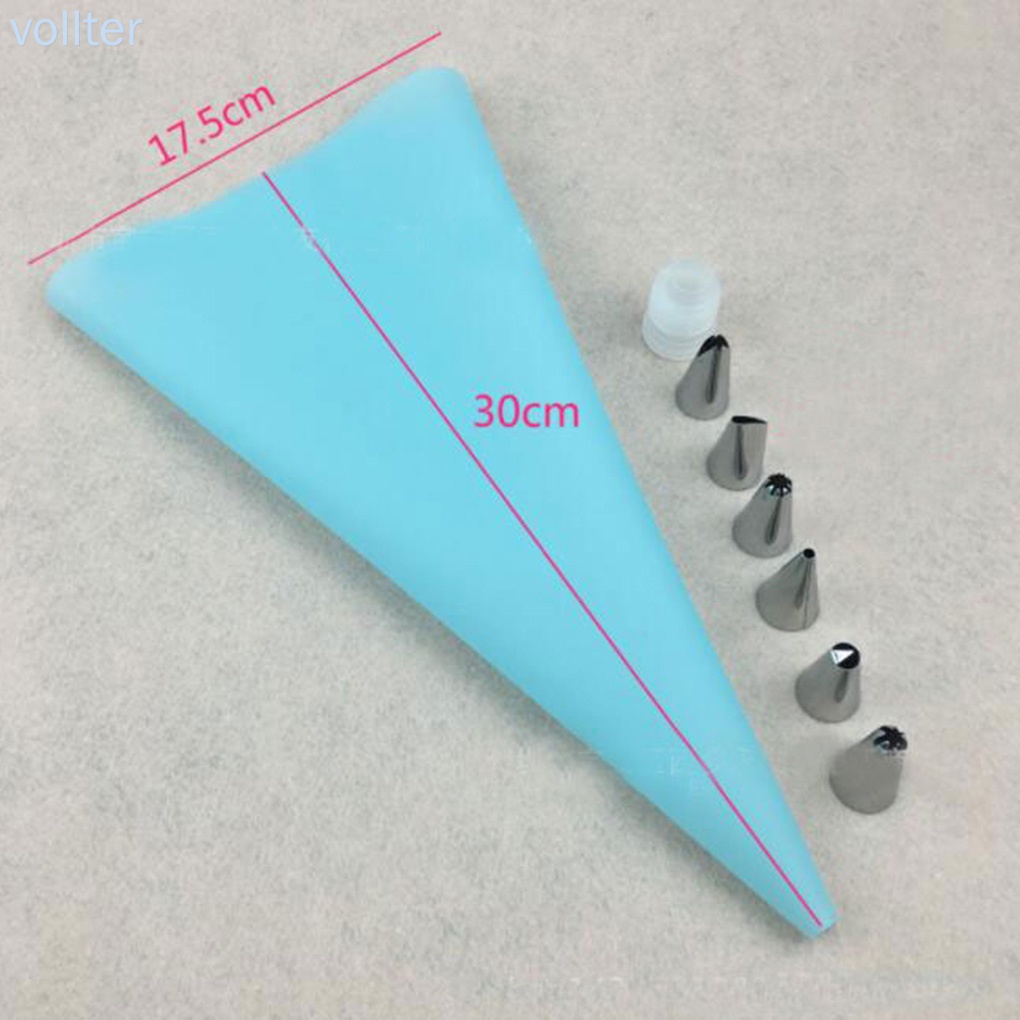 Set 16 món gồm túi tạo bông bánh kem kèm 14 đầu bắt kem bằng thép không gỉ