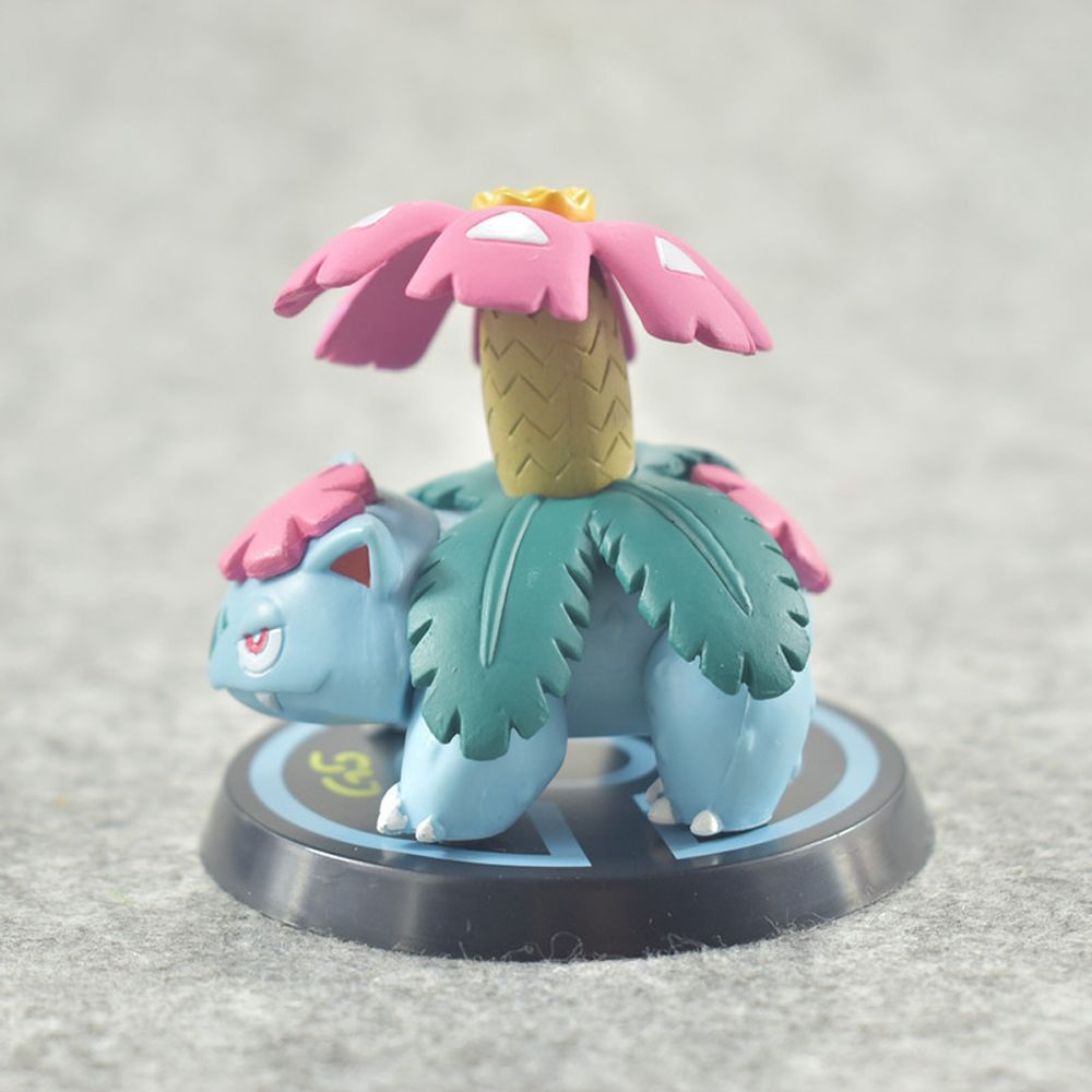 Set 6 mô hình nhân vật Charizard trong Pokemon