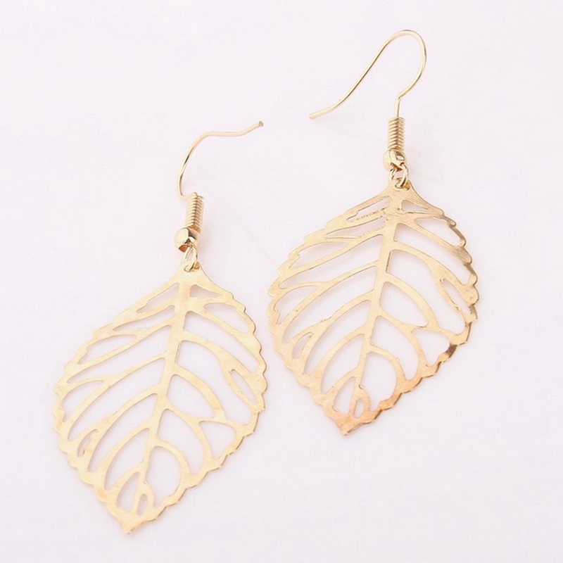 Khuyên Tai Nữ Trang Dáng Dài Tạo Hình Độc Đáo