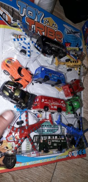 Bộ 12 xe và trực thăng bằng nhựa chạy chớn ms634