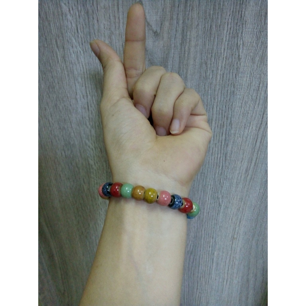 Vòng tay chuỗi hạt gốm sứ nhiều màu nam nữ thời trang đường kính hạt 0.7 cm