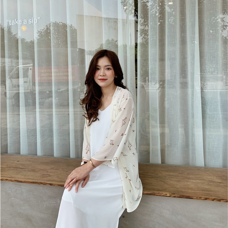 Áo khoác kimono đi biển hoa nhí đỏ