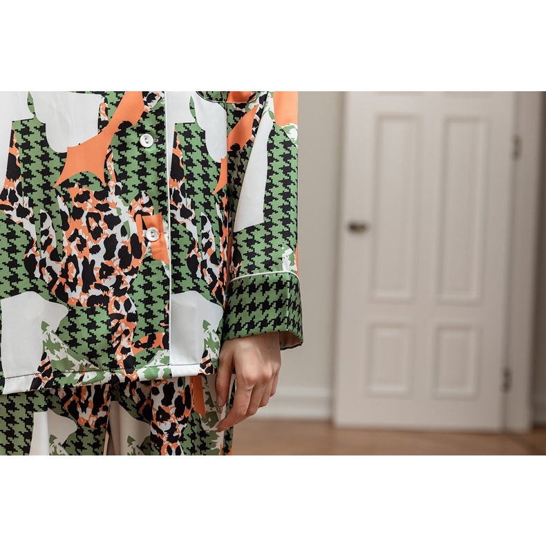 Bộ Đồ Ngủ Tay Dài Vải Lụa Mát Thời Trang Mùa Xuân Cho Nữ