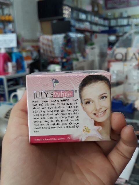 Kem mụn Lily White 16g