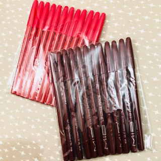 Combo 2 cây kẻ viền môi