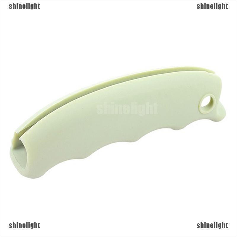 Tay Cầm Hỗ Trợ Đa Năng Khi Mang Theo