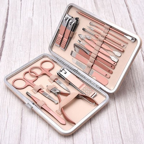 Bộ Bấm Móng Tay Hồng [18 Chi Tiết] - Tiện Dụng