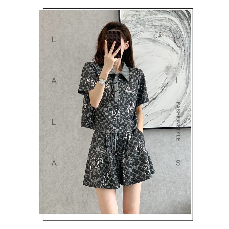 European shorts sports leisure suit women's summer 2022 new short-sleeved fashion high-end light mature temperament two-piece fashion