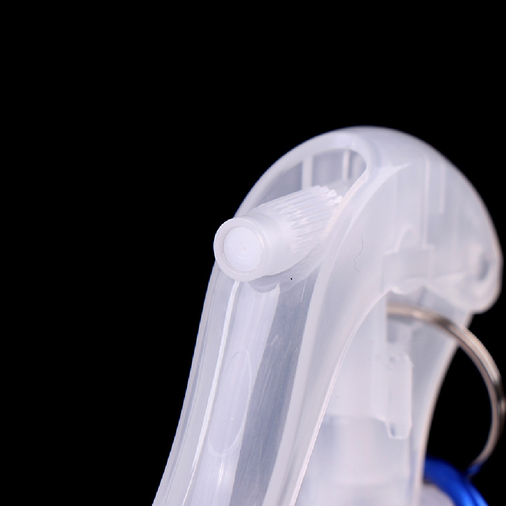 Bình Xịt Nước Bằng Nhựa Trong Suốt Có Móc Khóa Carabiner