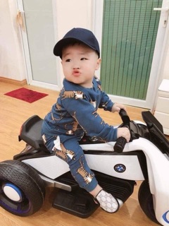 Bộ nỉ bé trai