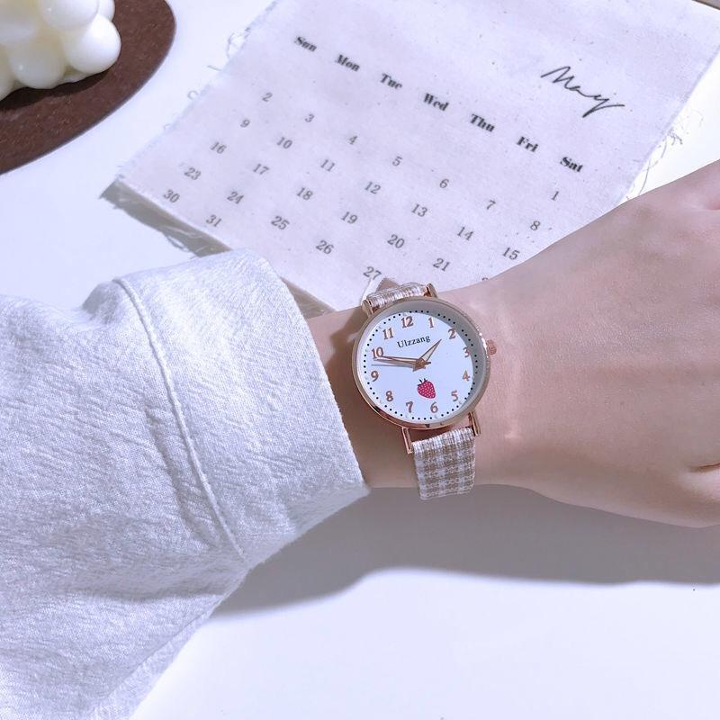 Đồng hồ nữ dây da chống nước mặt trăng ngôi sao | BigBuy360 - bigbuy360.vn