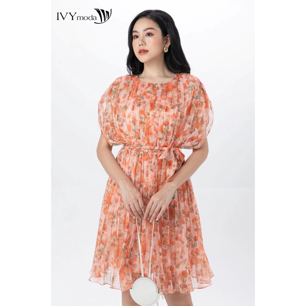 Đầm lụa xếp ly nhỏ IVY moda MS 48M7422