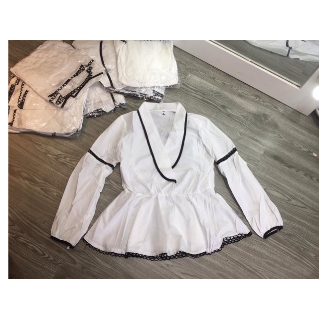 Combo áo mẹ và bé
