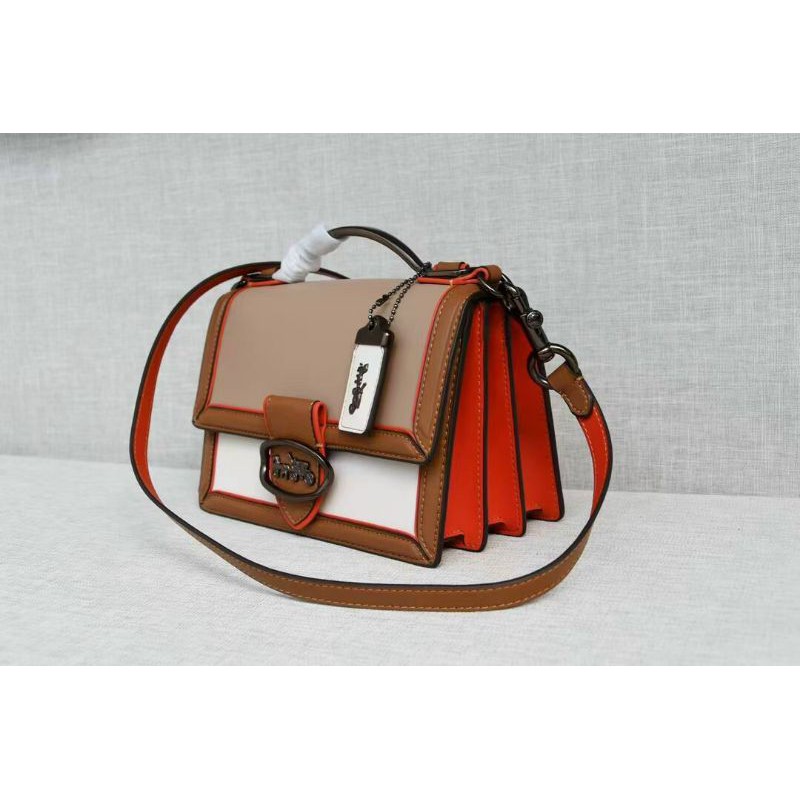 Túi coach cực sang