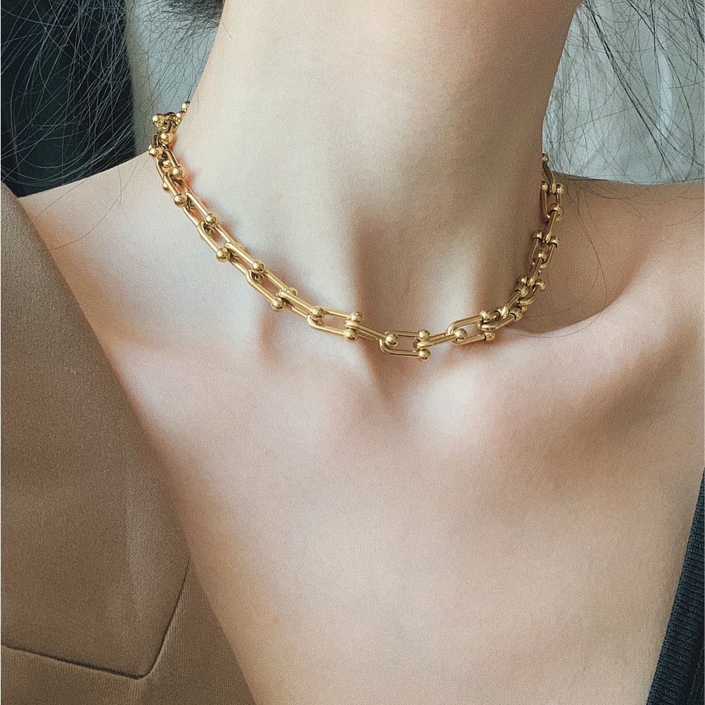 Choker vòng cổ titan kiểu xích hình khóa móng ngựa không gỉ