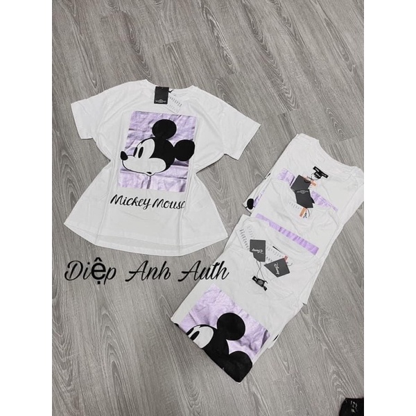 Áo Phông Mickey trắng nền tím