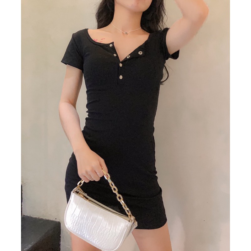Đầm ôm sexy có nút cổ U🍓Hình thật📷đầm ôm dạo phố mặc 2 kiểu sexy và cổ U | BigBuy360 - bigbuy360.vn