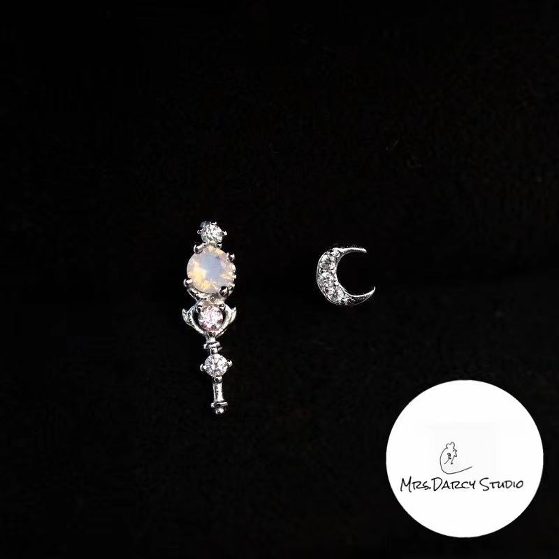 MRS.D【In Stock】100% Sterling Silver The Moon Sceptre Is Irregular S925 Earrings Stud Earrings Colors of Zircon Jewelry Gift Ear Clips Minimalist Earring Design Jewelry Girls Allergy Free