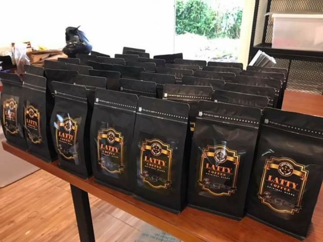 CÀ PHÊ RANG XAY LATTY ORIGINAL BLEND GIỮA ROBUSTA VÀ ARABICA 100% NGUYÊN CHẤT ĐẶC SẢN BẢO LỘC. HÀNG ĐÃ XUẤT NHẬT BẢN.