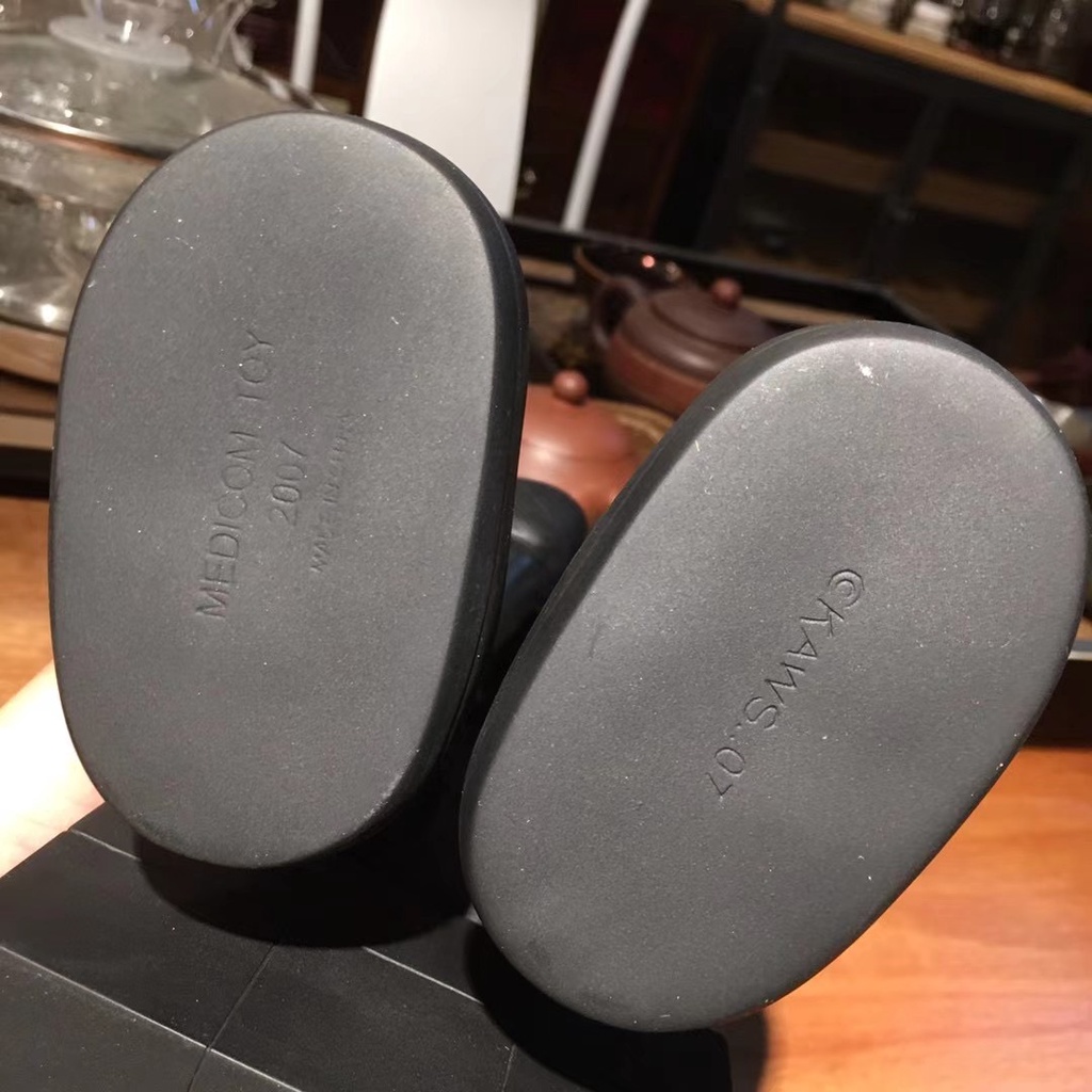 Mô hình nhân vật Kaws 28cm phiên bản giới hạn cho bé