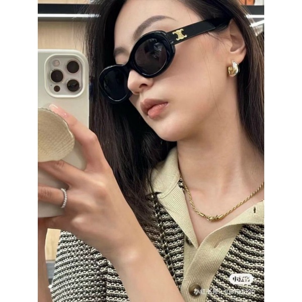 Mắt kiếng mẫu mới hottrend
