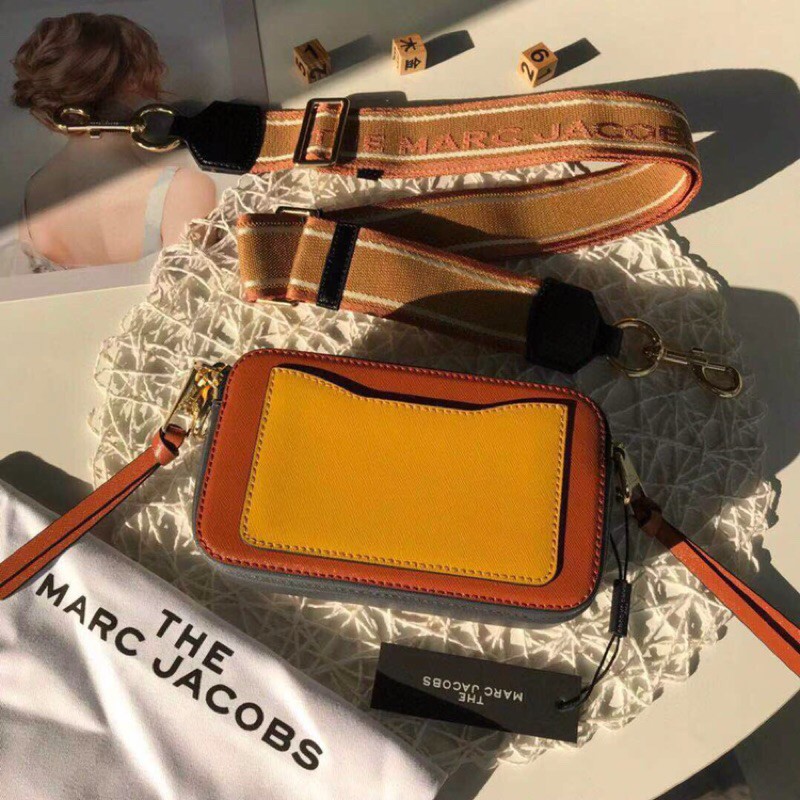 Túi đeo chéo phong cách thời trang