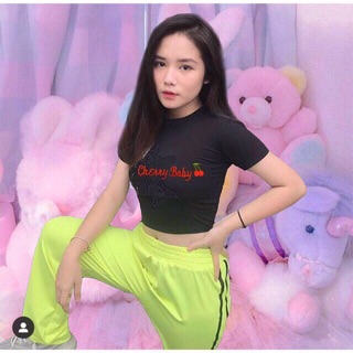 Áo crop ( kèm ảnh thật )