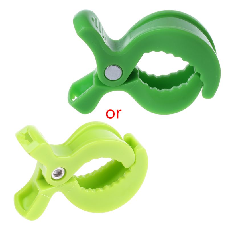 Móc Treo Chăn Mền Gắn Xe Đẩy Em Bé Tiện Dụng
