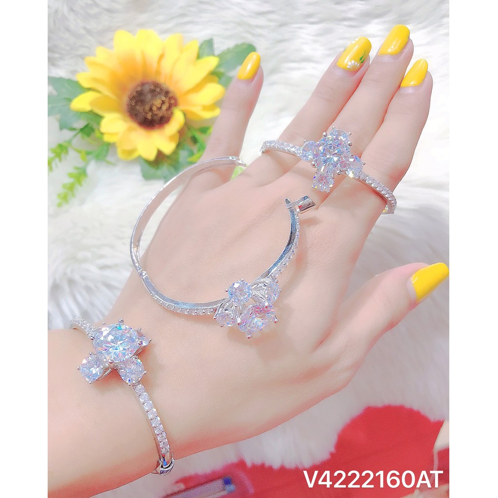 Vòng tay nữ UHA, lắc tay bền màu thiết kế cao cấp sáng lấp lánh V4222160AT