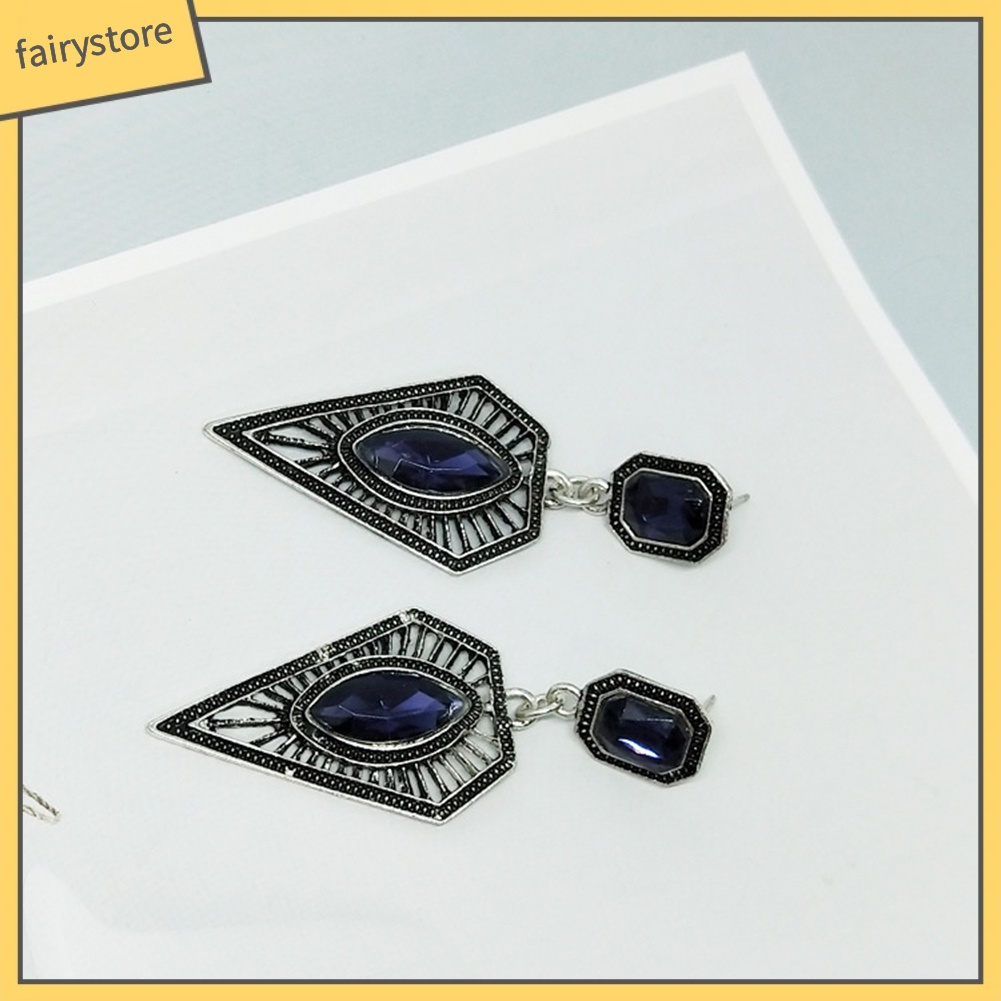 Đôi hoa tai dáng dài thiết kế hình học đính đá cổ điển