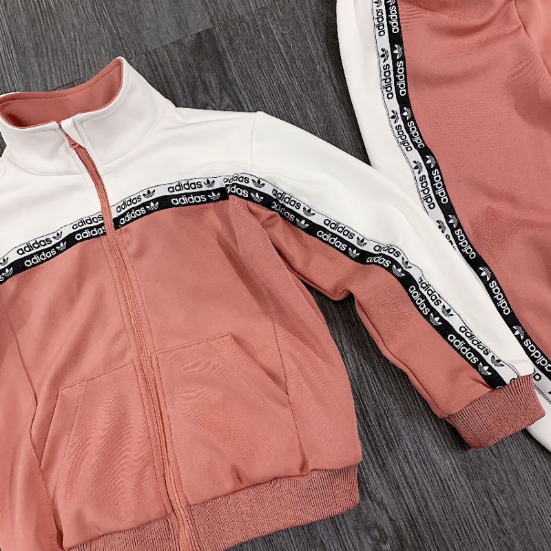 Bộ Kid hồng-trắng chuẩn chất đẹp