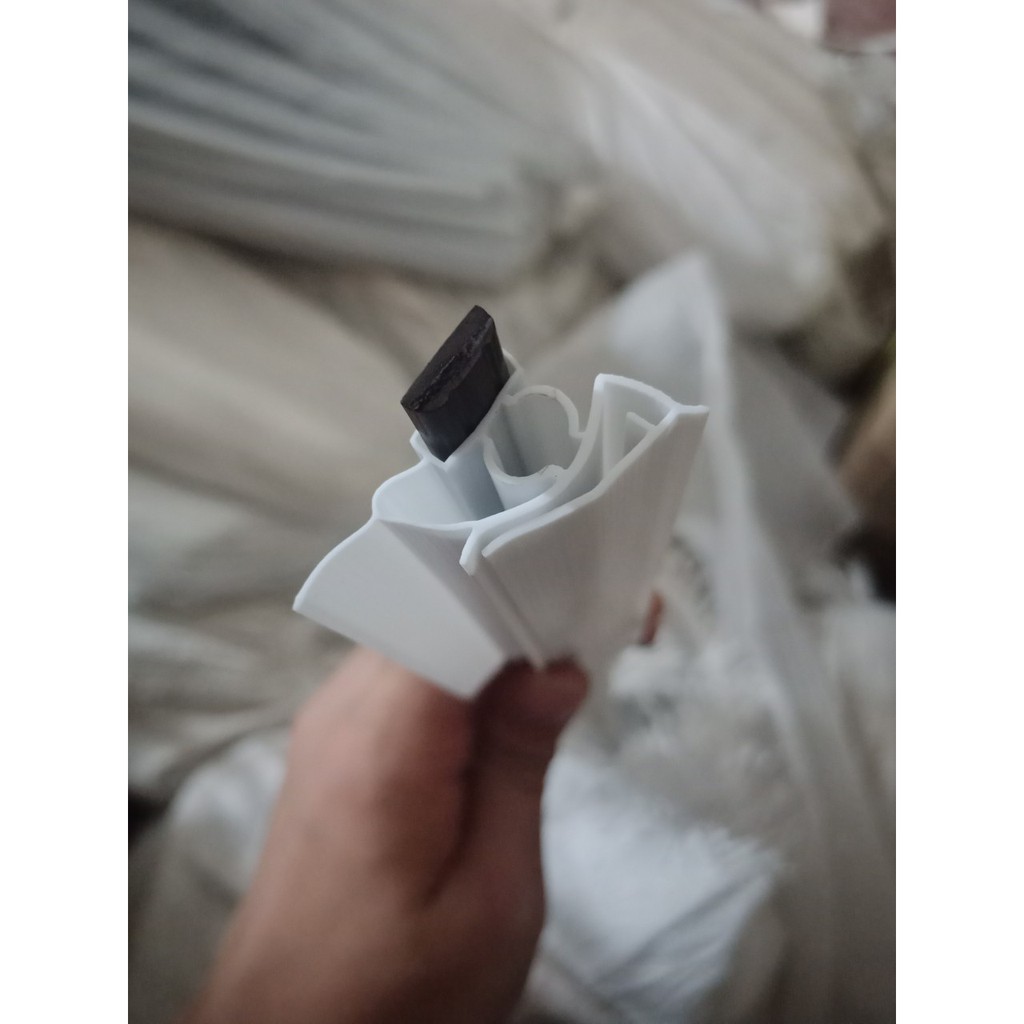 Ron tủ lạnh kiểu gài  - bắt vít